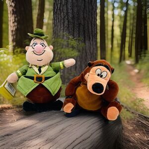 Disney Store Grin and Bear It 8" Park Ranger & Humphrey the Bear Plush Beanies